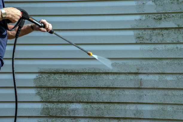 Best Sidewalk and Walkway Cleaning  in Commack, NY